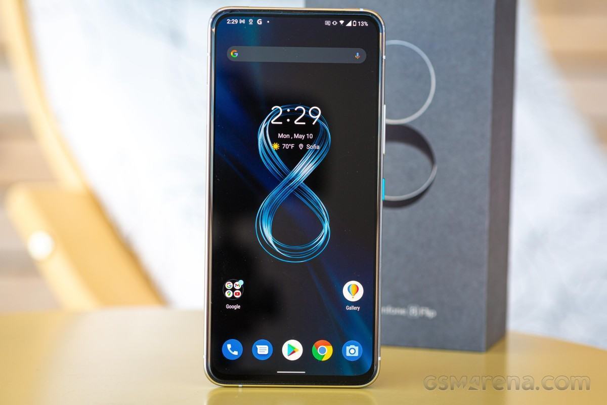 Asus Zenfone 8 